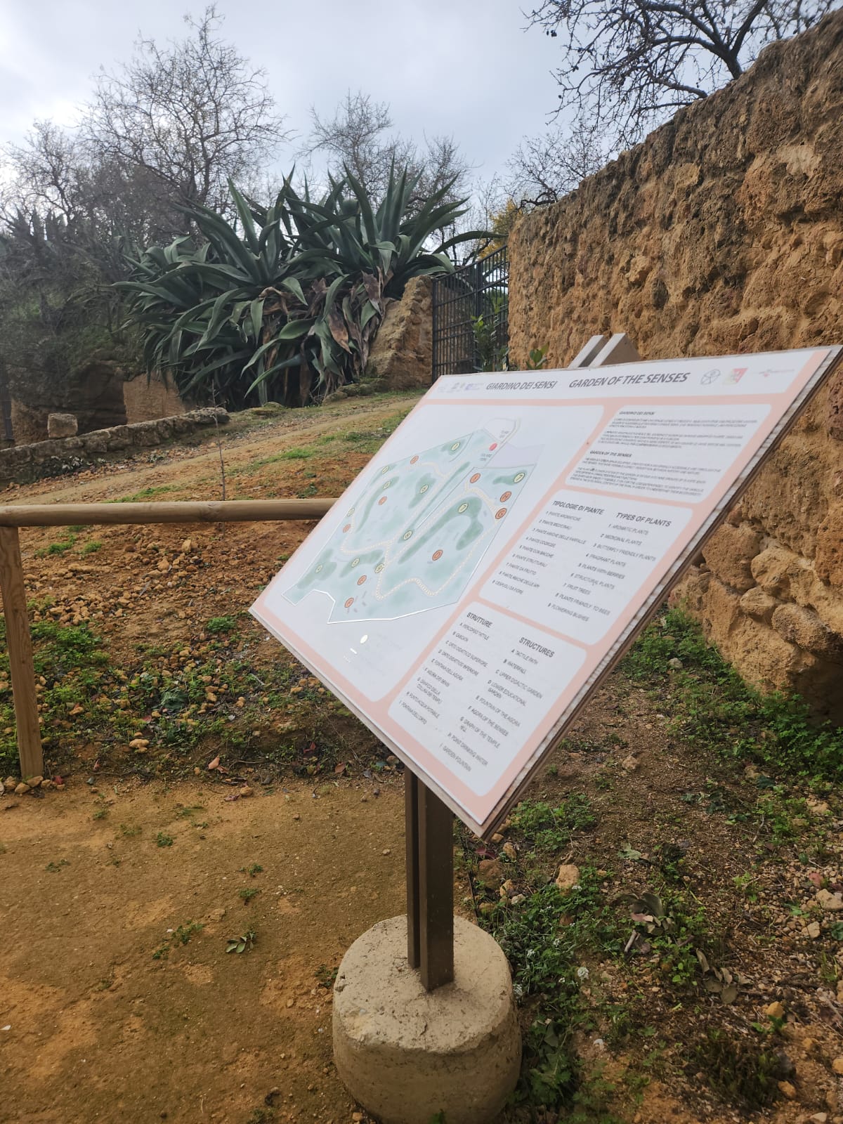 Mappa Tattile del Giardino Sensoriale